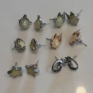 Girls Elegant Silver and Gold Star Earrings Set NWOT never worn 6 pairs